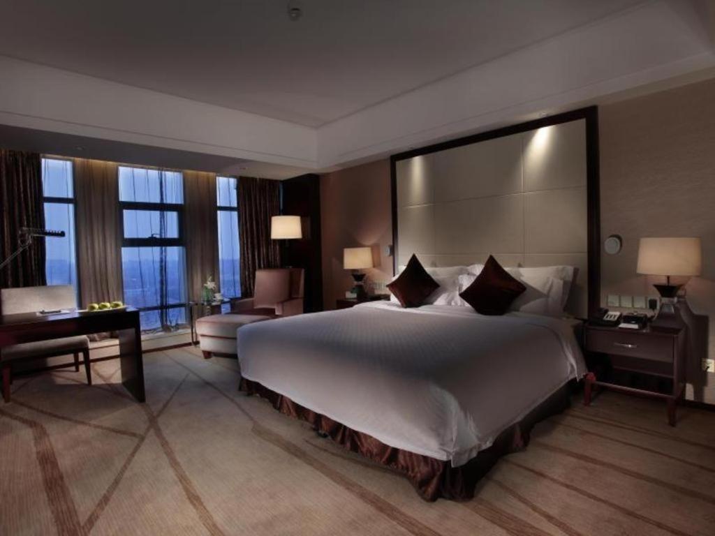 White Swan Hotel Changsha Exteriör bild