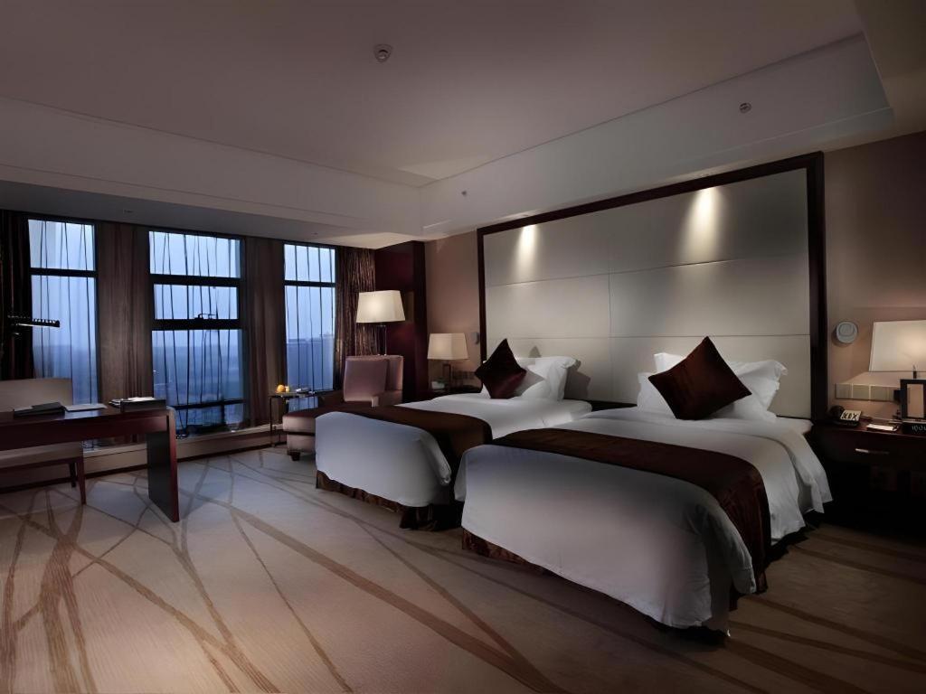 White Swan Hotel Changsha Exteriör bild