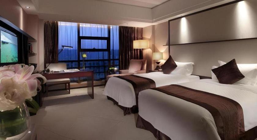White Swan Hotel Changsha Exteriör bild